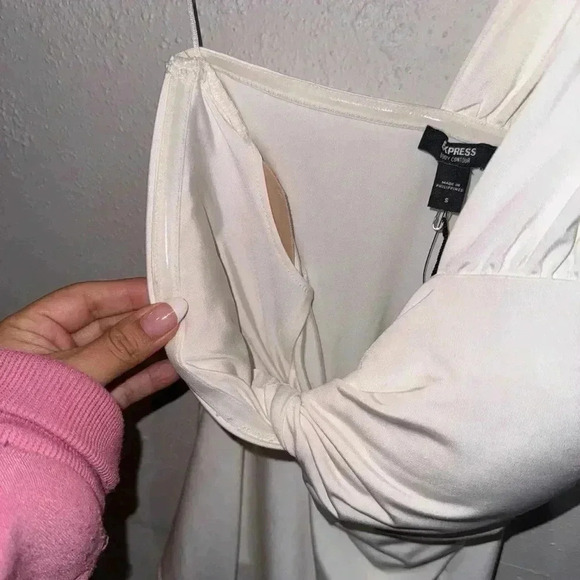 Express Body Contour Compression One Shoulder Twist Thong Bodysuit - Small - Picture 6 of 9